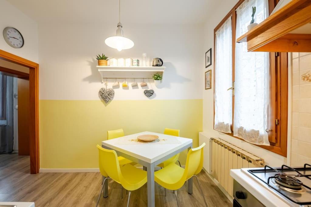 Lovely House Claudia-Perfetto Per Venezia Mestre Luaran gambar